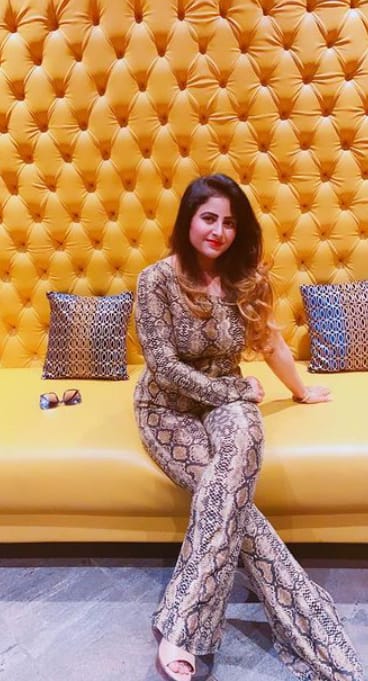  call girls service in Hanumangarh